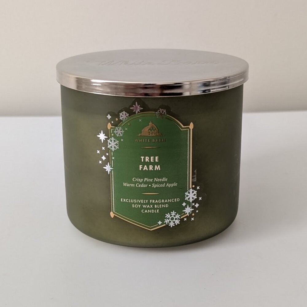 Bath and Body Works White Barn Tree Farm 3 Wick Candle